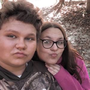 Meet your Posher, Marc